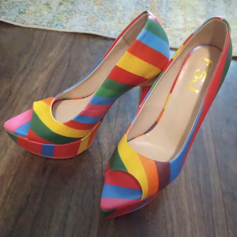 FSJ RAINBOW PEEP TOE HEEL